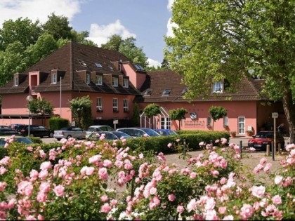 Photo: Hotel Rosengarten am Park